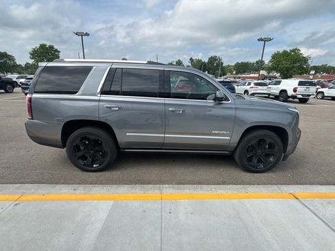 Used 2019 GMC Yukon Denali AWD/4WD image 5