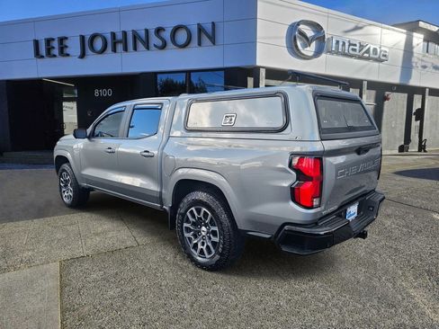 Used 2023 Chevrolet Colorado Z71 w/ Z71 Convenience Package 2 image 3