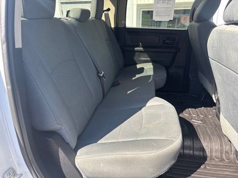 Used 2016 RAM 2500 ST w/ SXT Appearance Group AWD/4WD image 7