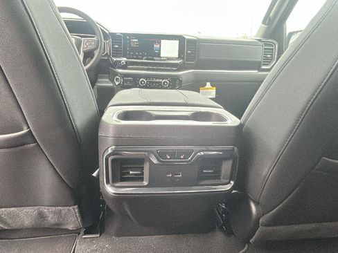 New 2026 GMC Sierra 1500 SLT w/ SLT Premium Package image 33