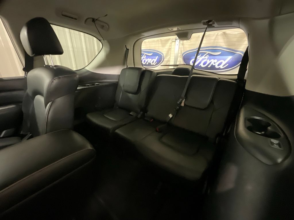 Used 2022 INFINITI QX80 Luxe w/ Cargo Package AWD/4WD image 13