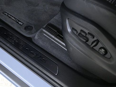 Certified 2025 Porsche Cayenne GTS image 21