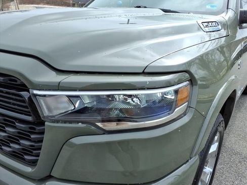 New 2026 RAM 1500 4x4 Crew Cab image 10