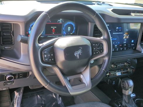 Used 2025 Ford Bronco Big Bend AWD/4WD image 16