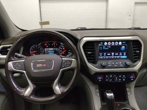Used 2018 GMC Acadia SLT FWD image 22