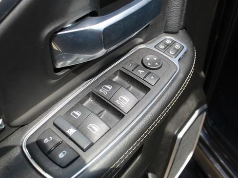 Used 2024 RAM 2500 Laramie w/ Bed Utility Group image 12