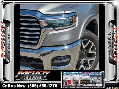 Used 2025 RAM 1500 Laramie AWD/4WD image 8