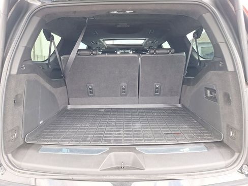 Used 2023 Cadillac Escalade ESV Sport Platinum w/ Heavy-Duty Trailer Package image 29