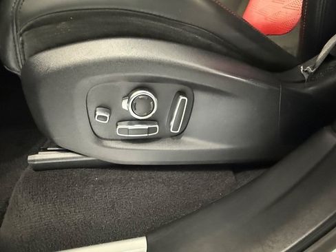 Used 2020 Land Rover Range Rover Sport SVR AWD/4WD image 23
