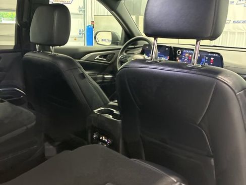Used 2026 Chevrolet Traverse LT AWD/4WD image 55