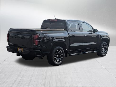 Used 2024 Chevrolet Colorado LT w/ LT Convenience Package III AWD/4WD image 7