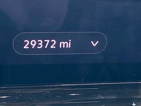 Certified 2023 Volkswagen ID.4 Pro S AWD/4WD image 17