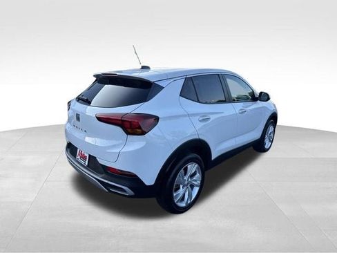 Used 2024 Buick Encore GX Preferred AWD/4WD image 4