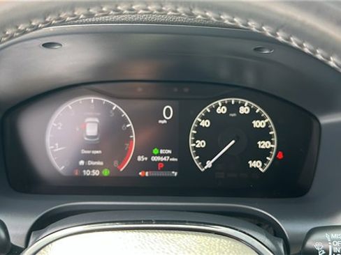 Used 2025 Honda HR-V EX-L image 15