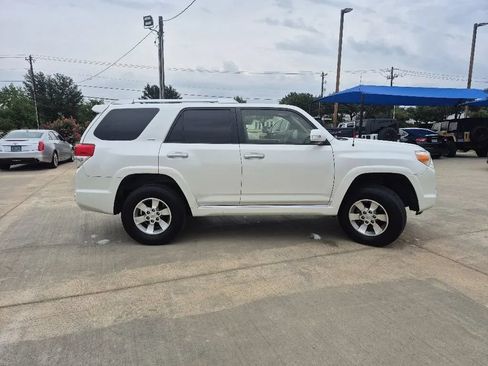 Used 2013 Toyota 4Runner SR5 RWD image 5