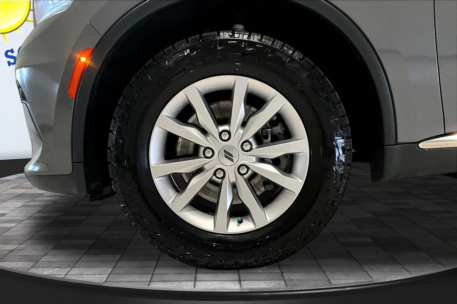 Used 2023 Dodge Durango SXT w/ Trailer Tow Group IV AWD/4WD image 33