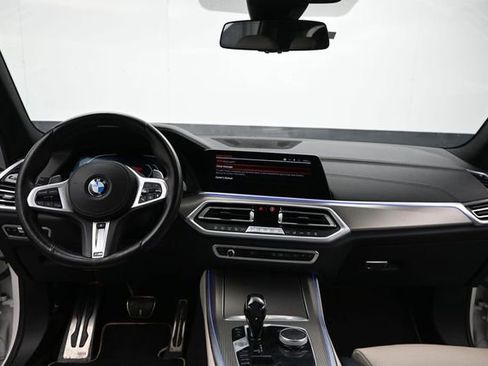 Used 2021 BMW X5 xDrive40i w/ M Sport Package AWD/4WD image 15