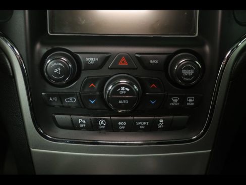 Used 2017 Jeep Grand Cherokee Altitude AWD/4WD image 23