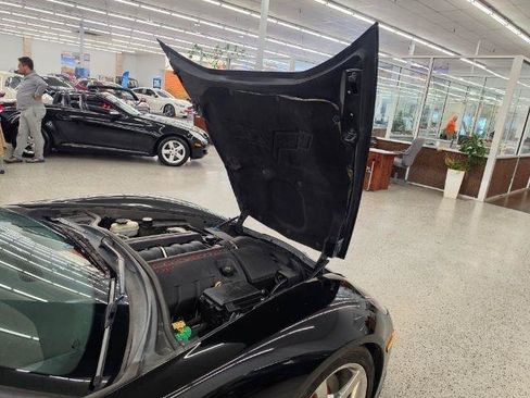 Used 2009 Chevrolet Corvette Convertible w/ Preferred Equipment Group RWD image 37