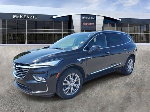 Used 2023 Buick Enclave Premium w/ Experience Buick Package image 2