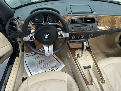 Used 2008 BMW Z4 3.0i image 15