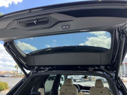 Used 2022 BMW X5 sDrive40i w/ Premium Package RWD image 28