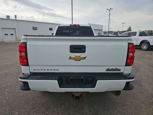 Used 2017 Chevrolet Silverado 2500 High Country w/ Duramax Plus Package AWD/4WD image 4