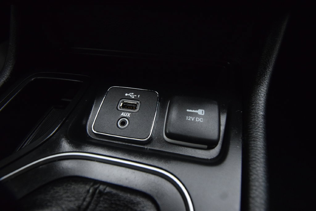 Used 2022 Jeep Cherokee Latitude Lux FWD image 29