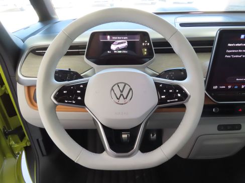 New 2025 Volkswagen ID. Buzz 1st Edition image 16