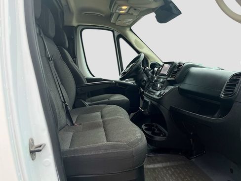 Used 2023 RAM ProMaster 2500 w/ Safety Group FWD image 22