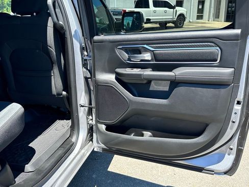 Used 2025 RAM 1500 Big Horn AWD/4WD image 29