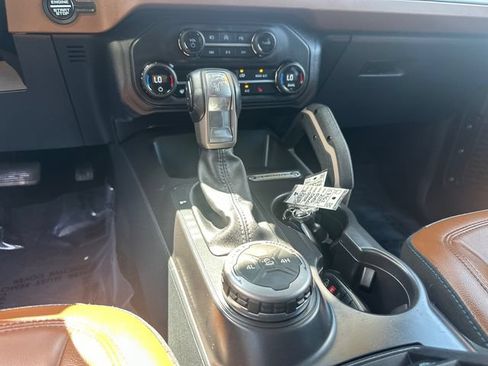 Used 2024 Ford Bronco Outer Banks AWD/4WD image 25