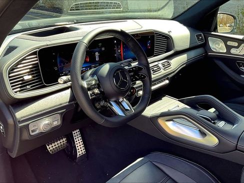 New 2026 Mercedes-Benz GLS 63 AMG 4MATIC image 6