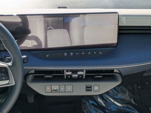 New 2026 Nissan Leaf SV+ w/ Floor Mat Package (SV+) image 10