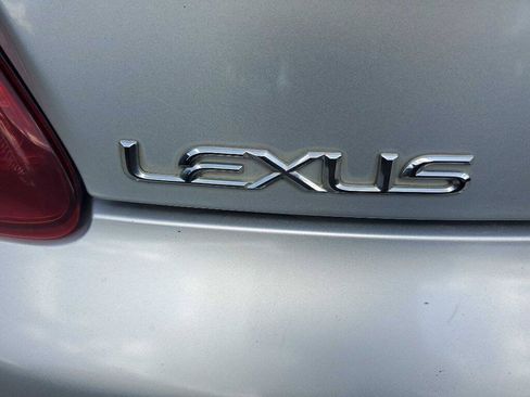 Used 2006 Lexus SC 430 Convertible RWD image 19