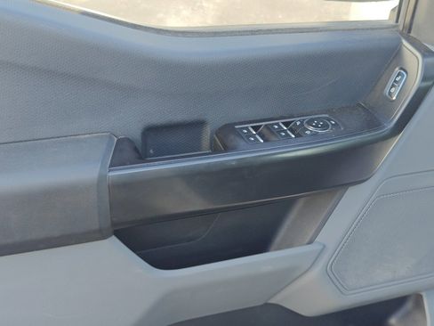 Used 2021 Ford F150 XL w/ Trailer Tow Package image 9