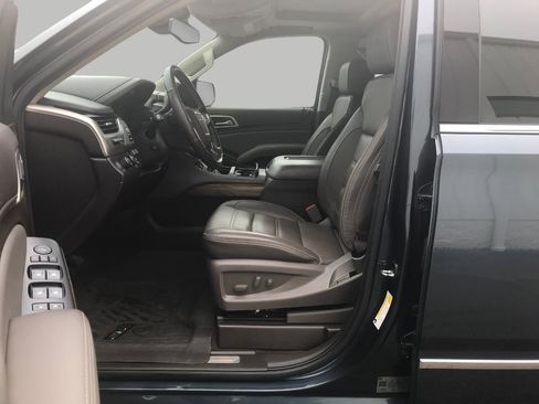 Used 2020 GMC Yukon XL Denali w/ Open Road Package image 8