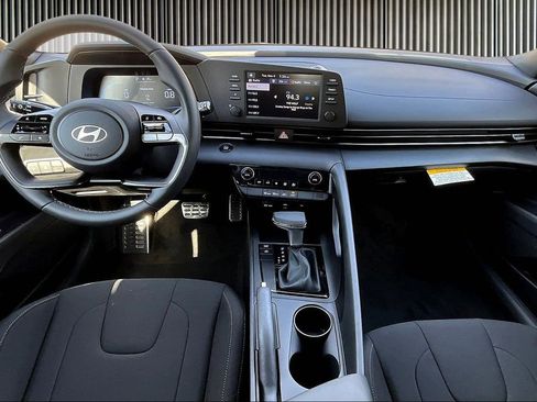 New 2026 Hyundai Elantra Sport FWD image 6