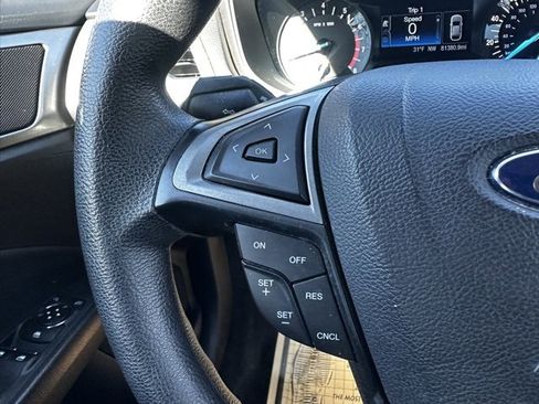 Used 2018 Ford Fusion SE image 29