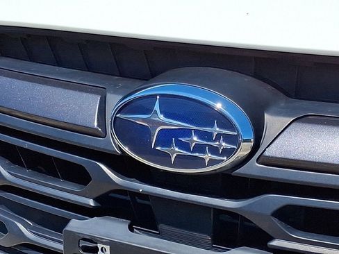 Used 2024 Subaru Outback Premium AWD/4WD image 30
