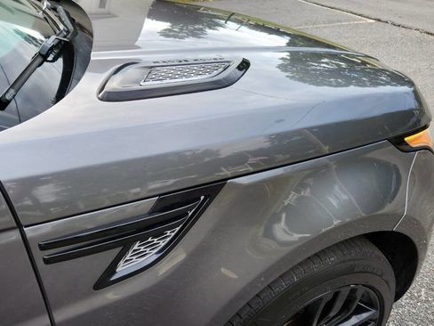 Used 2015 Land Rover Range Rover Sport Supercharged image 46