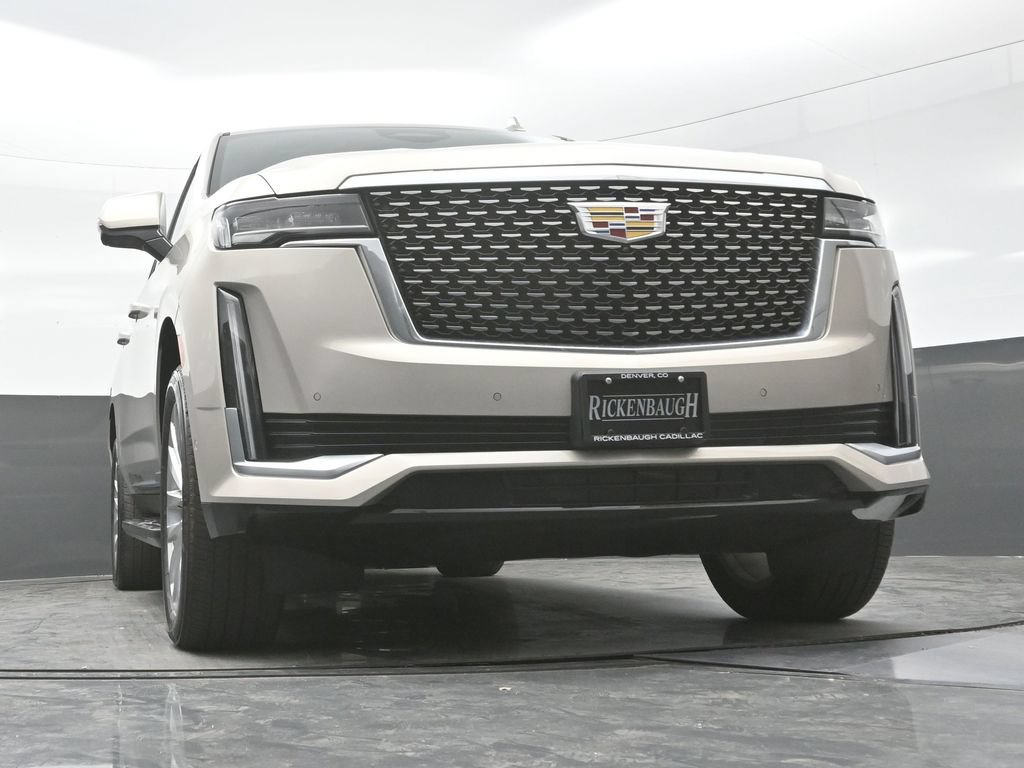 Certified 2024 Cadillac Escalade ESV Premium Luxury AWD/4WD image 24