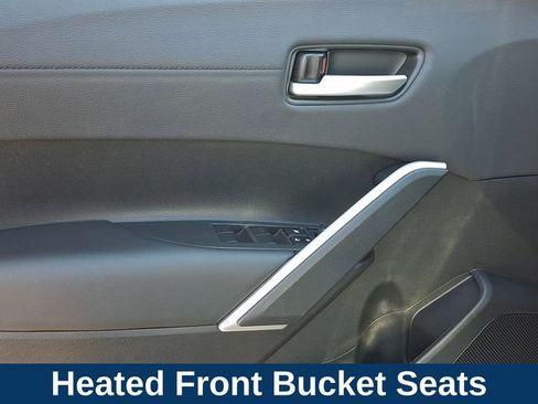 Used 2023 Toyota Corolla Cross XSE image 14