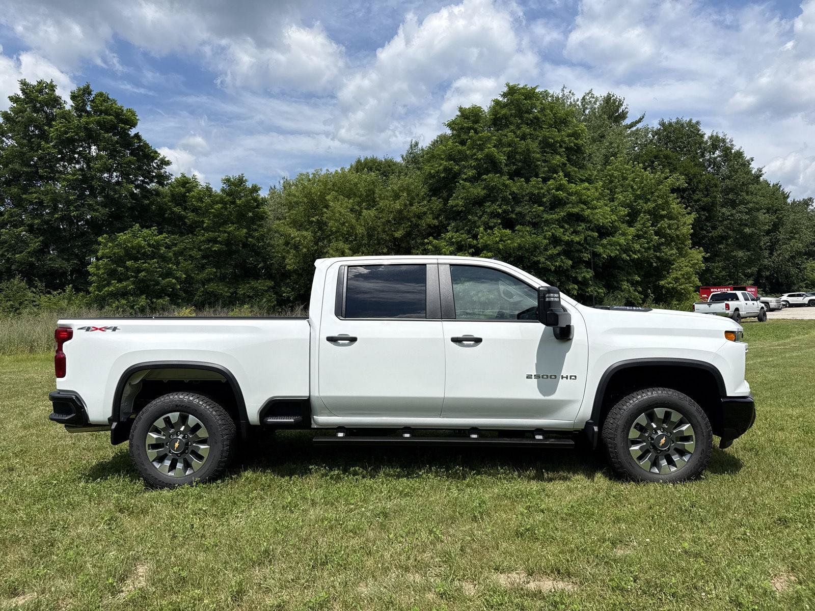 New 2026 Chevrolet Silverado 2500 Custom w/ Custom Convenience Package AWD/4WD image 8