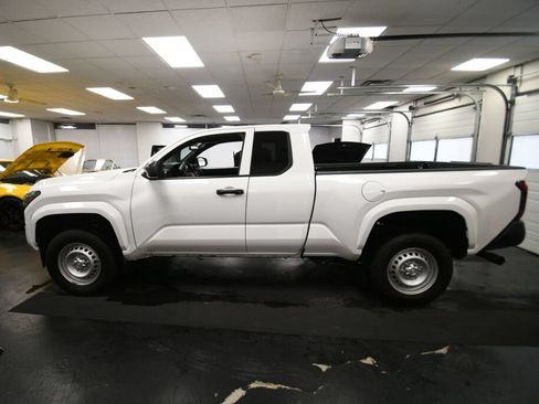 Certified 2025 Toyota Tacoma SR RWD image 4