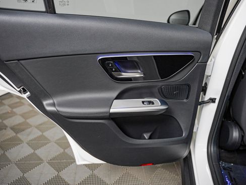 Certified 2026 Mercedes-Benz GLC 300 image 21