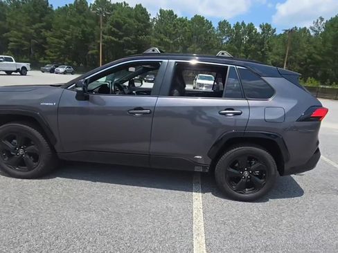 Used 2019 Toyota RAV4 XSE w/ XSE Weather Package AWD/4WD image 3