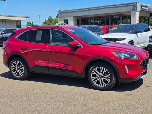 Used 2020 Ford Escape SEL AWD/4WD image 3