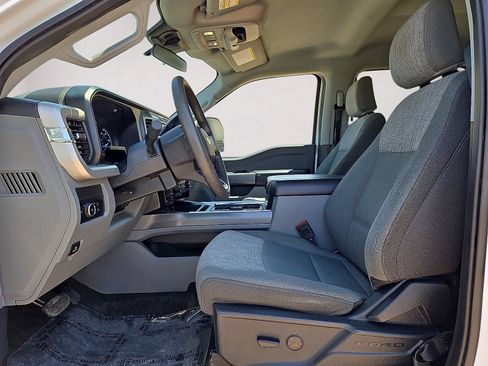 Used 2025 Ford F250 XLT w/ FX4 Off-Road Package AWD/4WD image 23