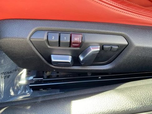 Used 2020 BMW M4 Coupe w/ Competition Package RWD image 18